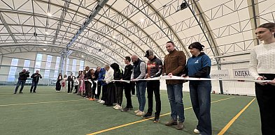 Szczecinek ma nowe zadaszone boisko. Już po oficjalnym otwarciu