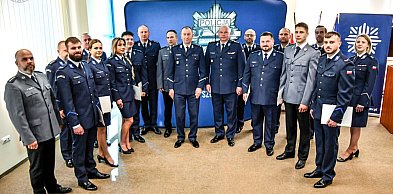 Nowe stopnie, nowe obowiązki. W szczecineckiej policji rozdano awanse