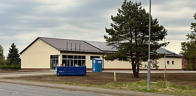 PULS REGIONU Parking gotowy, budynek stoi. Nowy market czeka na otwarcie