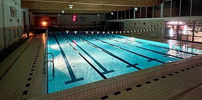 Relaks, muzyka i jacuzzi nocą. Pierwsze takie wydarzenie na basenie-49962