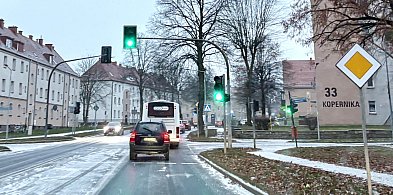 Na tym skrzyżowaniu wróciły światła. Wraz z nimi korki-50847