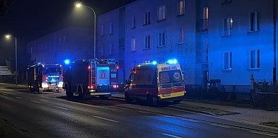 Straż, policja i pogotowie pod blokiem. Co się stało na Szczecińskiej?-51141