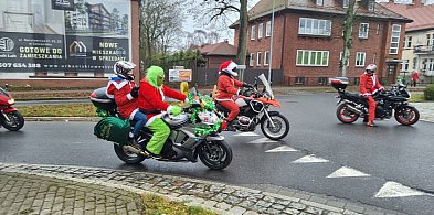 Motocyklowi Mikołaje odwiedzili Szczecinek, szpital i domy dziecka.-51210