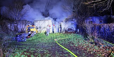 Pożar budynku w Krągach. Obiekt spłonął doszczętnie-51204