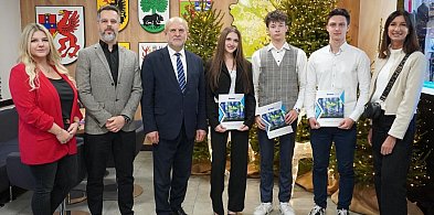 Nagrody i stypendia Powiatu Szczecineckiego rozdane- zobacz listę-51252