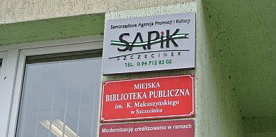 Miejska Biblioteka Publiczna w Szczecinku wydłuża przerwę-51961