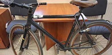 Chwila nieuwagi i rower zniknął. Policja szybko go odzyskała