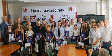 Stypendia Wójta Gminy Szczecinek rozdane-49306