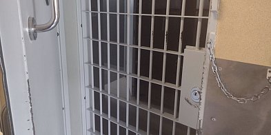 Policjant na urlopie zatrzymał poszukiwanego -49427