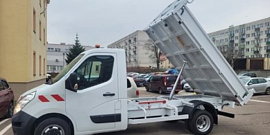 Nowy pojazd w służbie dróg powiatowych-50910