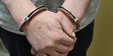 Myślał, że nikt go nie znajdzie.-52063