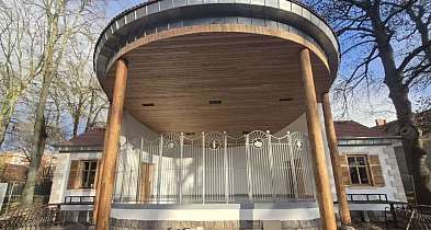 Muszla koncertowa po remoncie wraca do życia-50804