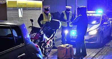 Policja przypomina: to ratuje życie! Policyjna akcja na ulicach-50952