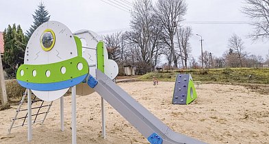 Kusowo ma nowy plac zabaw. Pierwszy etap inwestycji już służy mieszkańcom.-51318