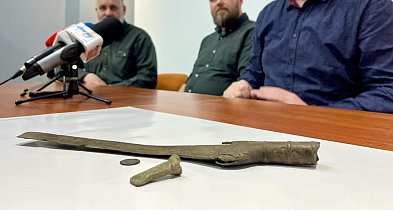 Sensacyjne odkrycie pod Grzmiącą. Miecz sprzed 3000 lat-51408