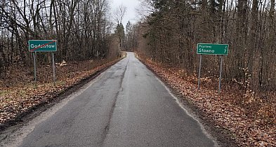 Ta droga w końcu doczeka się przebudowy. Mieszkańcy czekali latami-52081