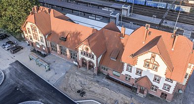 Historyczny zegar wraca na elewację dworca. Kto go jeszcze pamięta?-52165