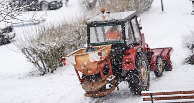 Sól drogowa znika ekspresowo. PGK dokupuje 500 ton soli