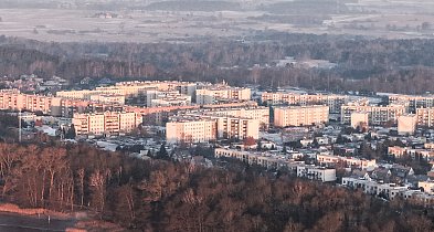 Mróz i pompy ciepła. Mieszkańcy byli bez ciepłej wody na Lwowskiej