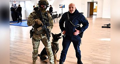 Antyterroryści w ZS nr 7  Białym Borze