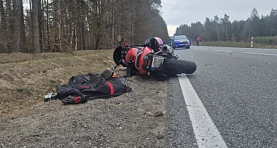 Koszmar na drodze. Zderzenie motocykla z samochodem