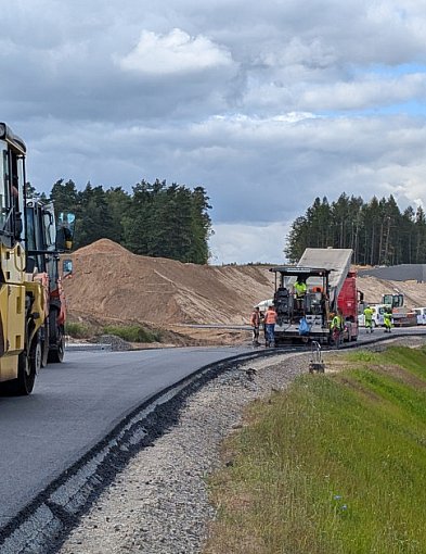 Wielki plac budowy przy S11. Sprawdziliśmy postępy prac-49297
