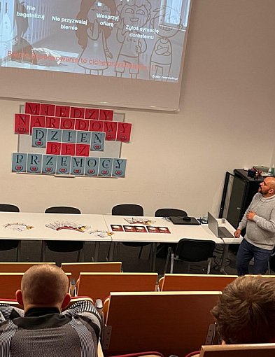Młodzież o stalkingu i przemocy. Profilaktyczne warsztaty w Szczecinku-49944