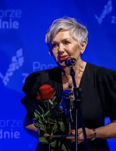 Gina Malinowski z Bornego Sulinowa z nagrodą Pro Arte-50369