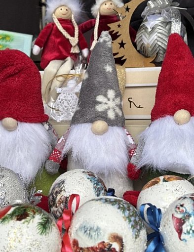 Eko-ozdoby i rękodzieło na kiermaszu. Aktywne Kobiety zapraszają.-51189