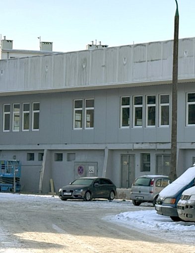 Ten budynek na Zachodzie przechodzi metamorfozę. Nie będzie tu już marketu-51952