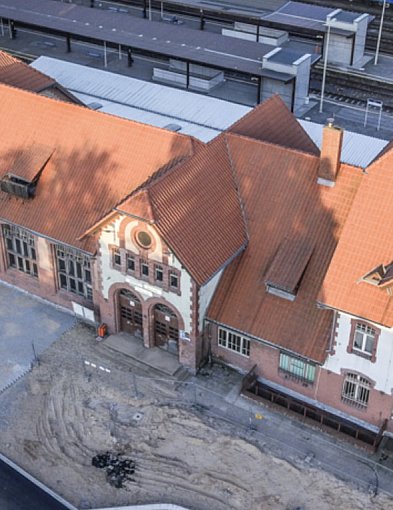 Historyczny zegar wraca na elewację dworca. Kto go jeszcze pamięta?-52165