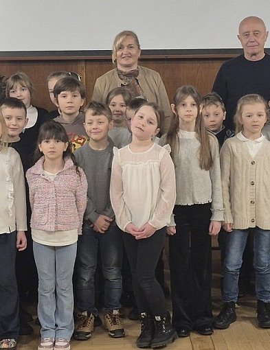 Szacunek i podziękowania dla dzieci z SP7. Pomogły ptactwu przetrwać zimę