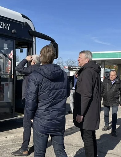 Przewoźnicy z Estonii i Łotwy przyglądali się naszym Ikarusom