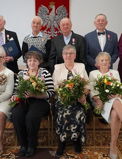 GRZMIĄCA. Cztery małżeństwa, jedna historia – 50 lat razem