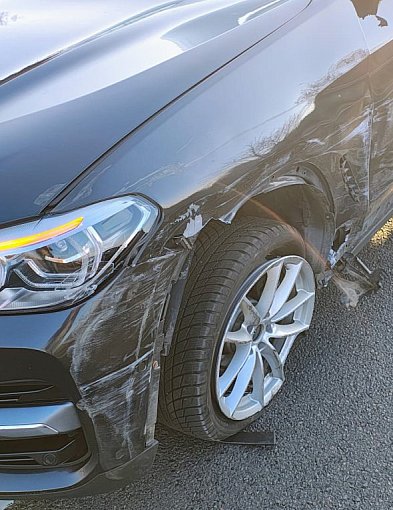 Dwa rozbite auta, brak winnego. Policja ustala przebieg zdarzenia na DK20