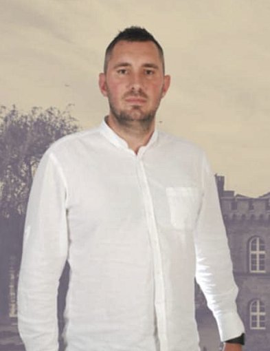 DAMIAN CEMBROWSKI. Miasto na kredyt przyszłości