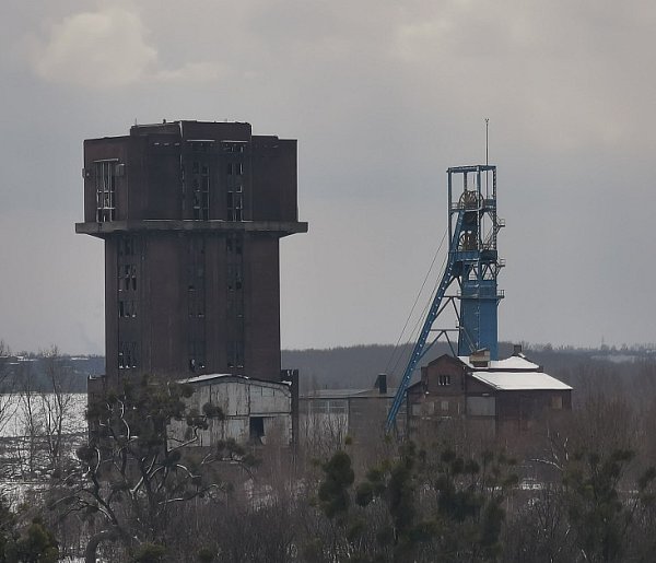 Pięcioletnie urlopy i nawet 170 tys. zł odprawy. Zmiany dla dużej grupy-49367