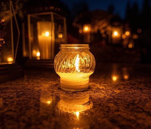 Kościół 2 listopada obchodzi Dzień Zaduszny-50362