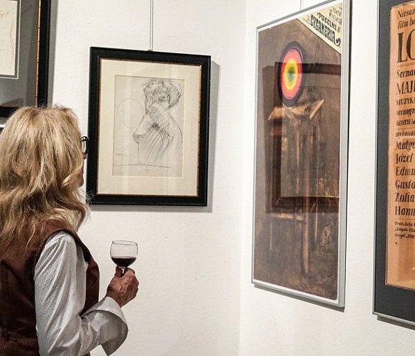 Rysunki i grafiki Starowieyskiego w Galerii Zamek.-50669