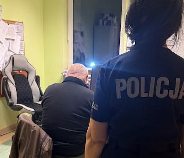 70-letni myśliwy zastrzelił swoje psy "bo uciekały"-50859