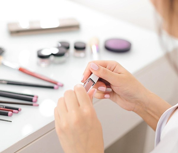 Nie używaj tych kosmetyków. GIS ostrzega przed produktami-51006