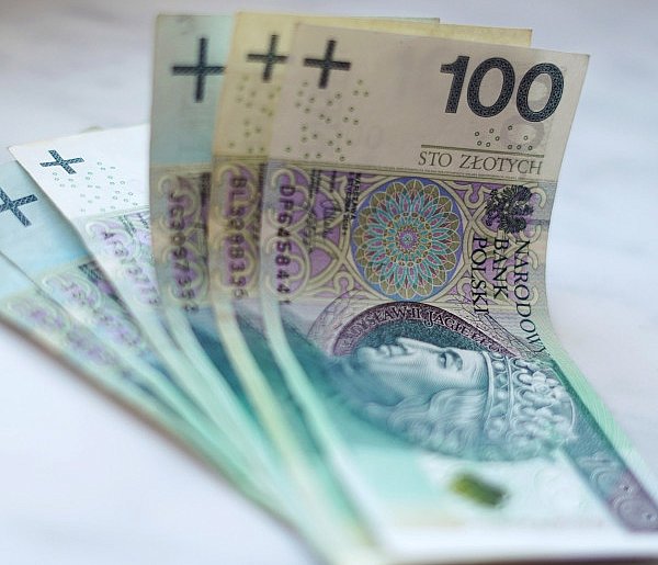 Zmiany w wypłatach 800 plus. Grudzień przyniesie niespodziankę-51131