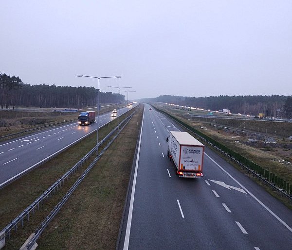 Lipiec przyniesie nowy obowiązek. Kierowcy będą musieli to mieć-52019