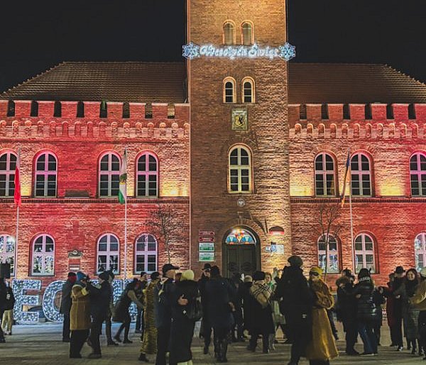 Plac Wolności zamienił się w parkiet. Tak wystartował karnawał-52150