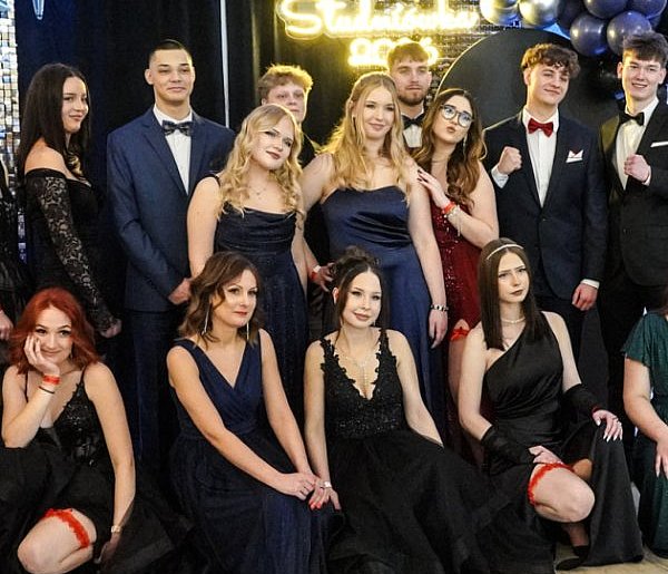 Studniówkowy szał trwa! Bal maturzystów ZS nr 2