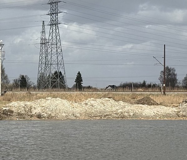 Ludzkie szczątki przy Wapnach w Szczecinku. Na miejscu policja i prokurator