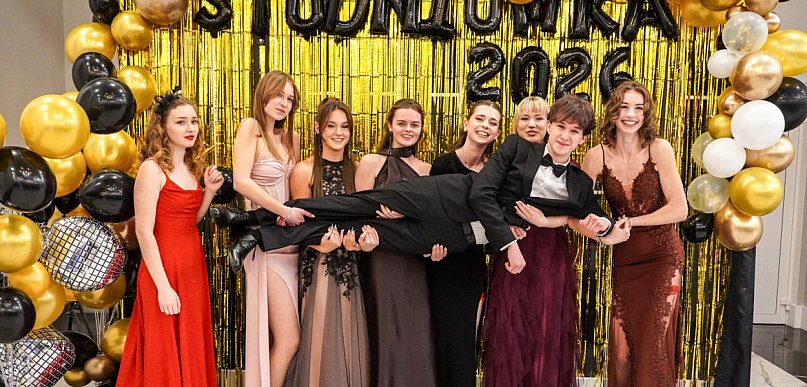 Studniówki 2026. Tak się bawili maturzyści z STO!