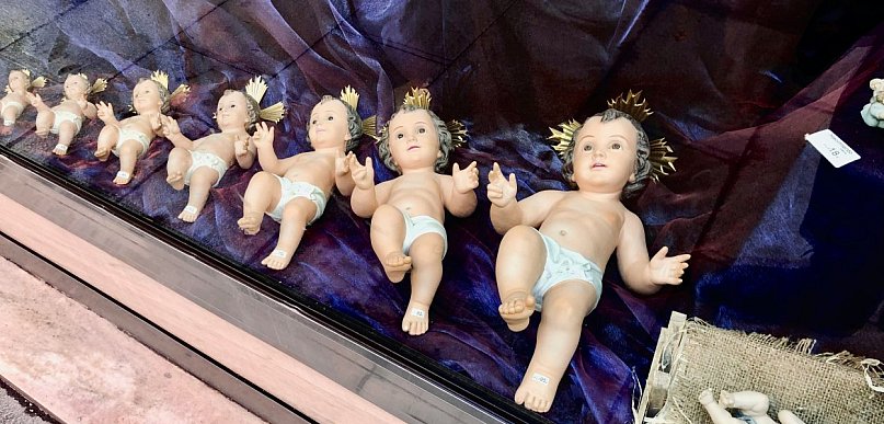 Poznaj 3 powody, dla których warto wybrać dewocjonalia P.H. Jakóbczak