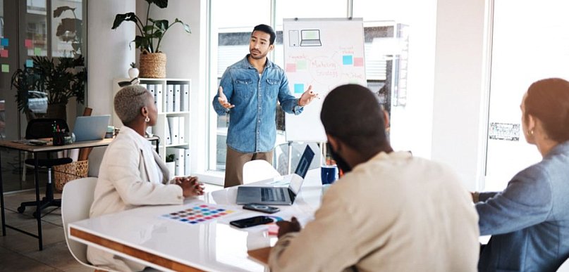 Jakie są korzyści ze stażu? Czy można na nim zarobić?