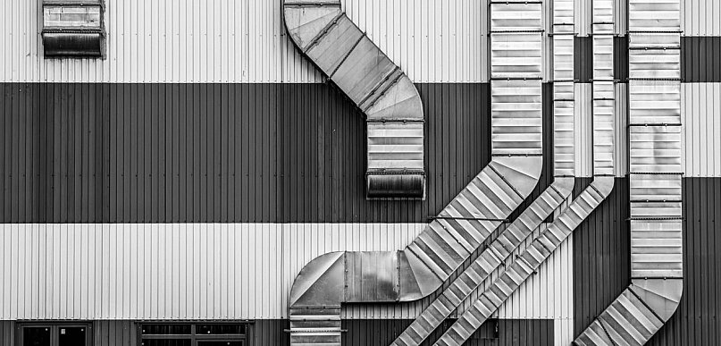 Systemy HVAC dla biznesu - czym różni się instalacja komercyjna od domowej